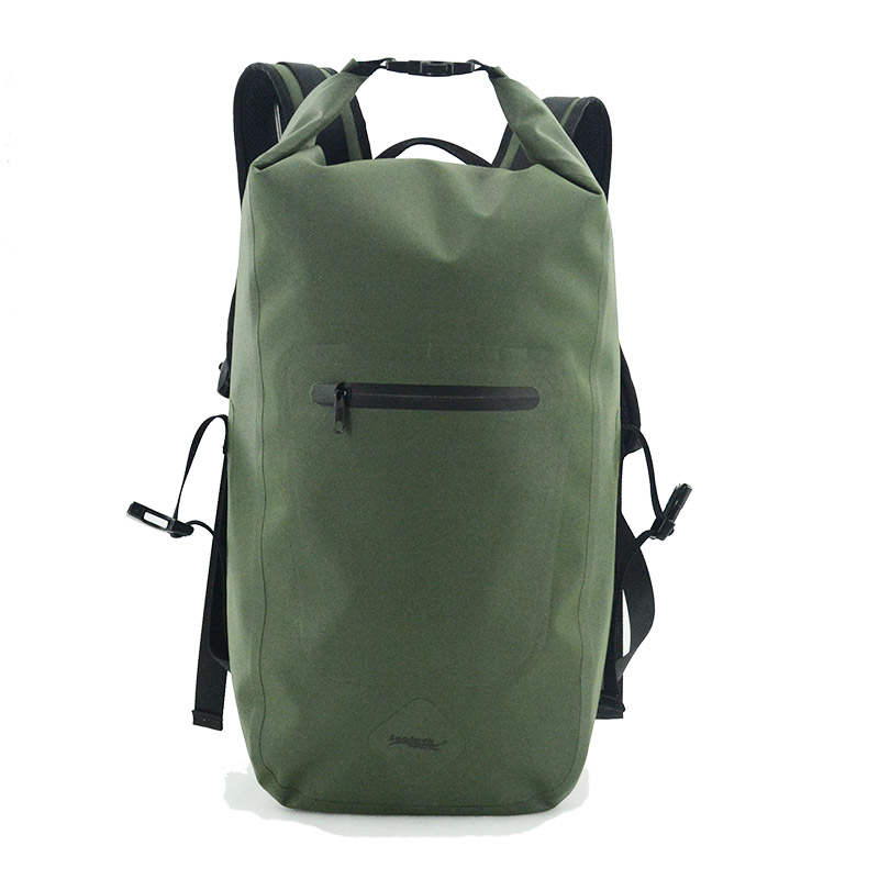 Vodotěsný batoh Roll Top Rucksack od Vietnamského výrobce