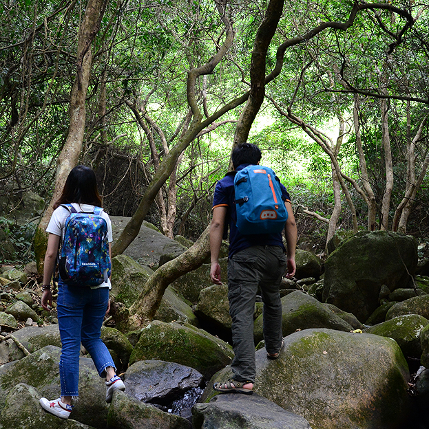 Vodotěsný turistický batoh na balení od Vietnamského dodavatele