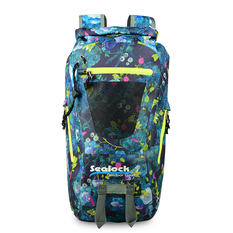 voděodolný batoh typu Softback pro outdoor a turistiku